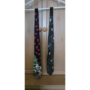Looney tunes abd disney christmas Ties